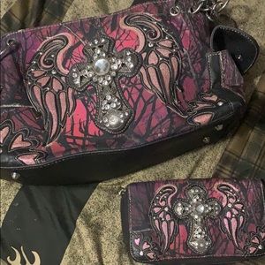 Women’s purse and wallet